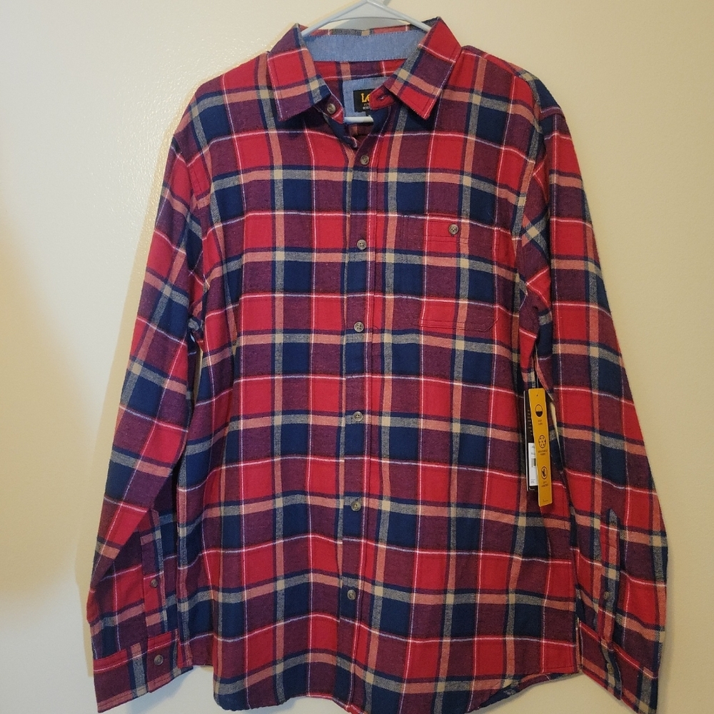 NWT Lee Flannel Shirt Mens Meduim Blue Plaid Button Up Long Sleeve